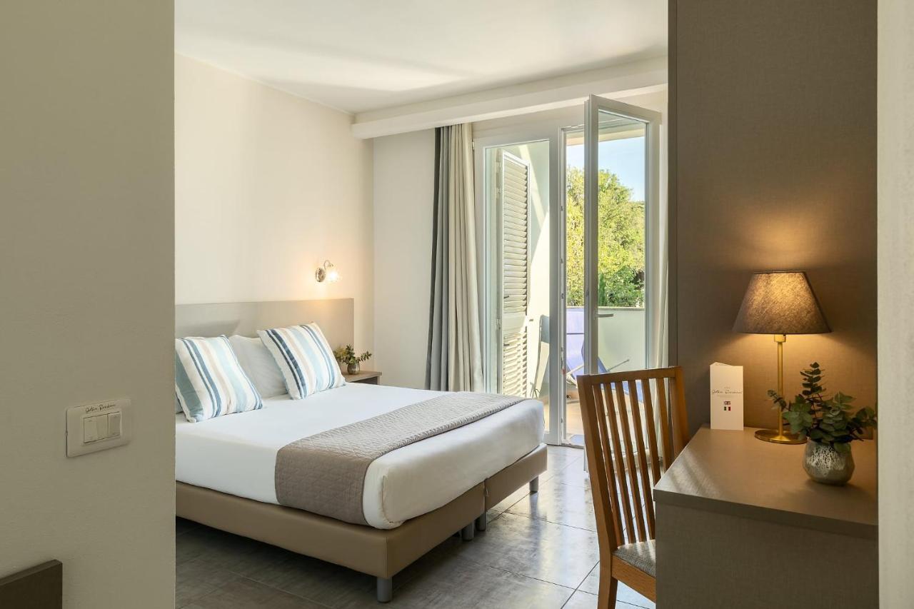 Golden Apartments Marina di Cecina Exterior photo