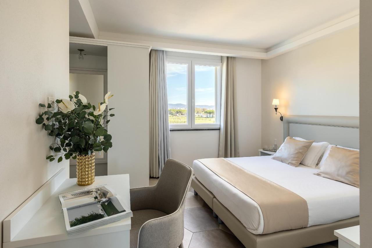 Golden Apartments Marina di Cecina Exterior photo